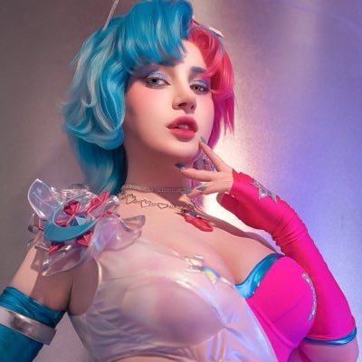 Thecelebreader's profile picture