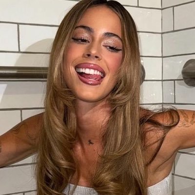itslatriplet's profile picture