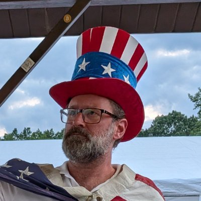 knutsvanholm's profile picture