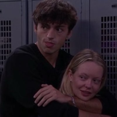 headofhousehoId's profile picture