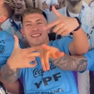 🇦🇷☀️ abru ୭̥ ★'s profile picture