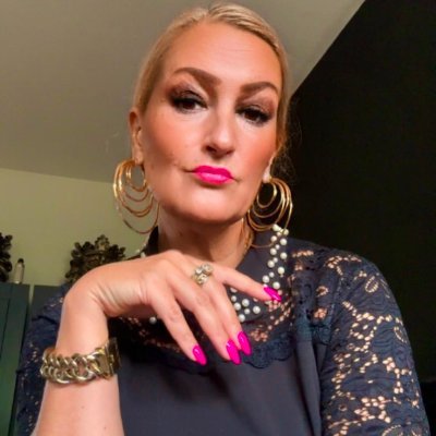 Queen Donna's profile picture