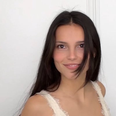 AvasSecretss's profile picture
