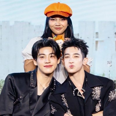 ps 🍊🌳's profile picture