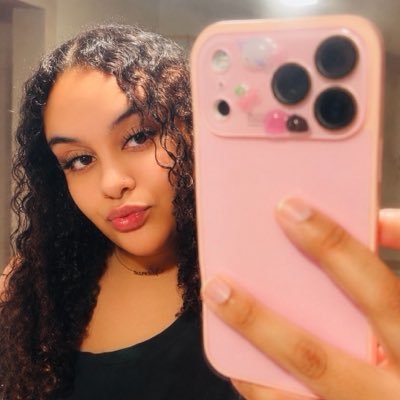 🎀's profile picture
