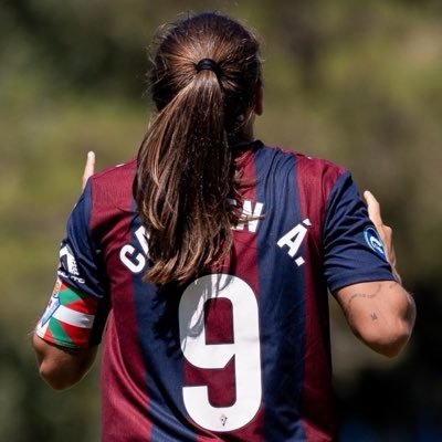 naia🫡 (tricontenta)'s profile picture