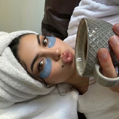 Fakehandlee's profile picture
