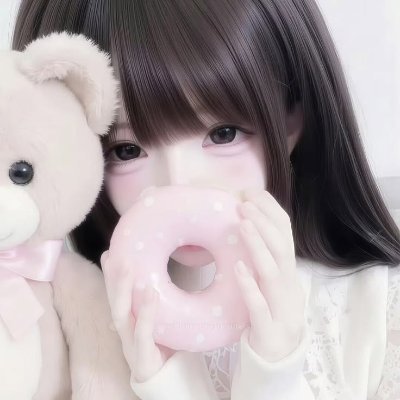 dollgiestuw's profile picture