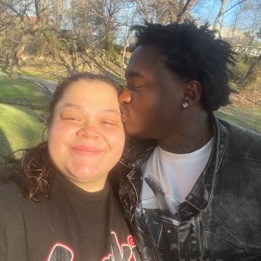 FamilyOfGoatz's profile picture
