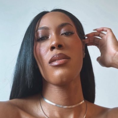 bronze_bombSHEL's profile picture