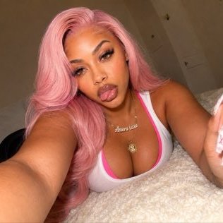 Amoraluxe's profile picture