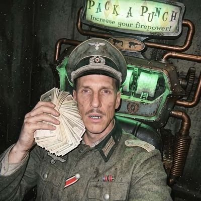 𝔸𝔽𝕋𝕆ℕ ℝ𝕆𝔹𝕆𝕋𝕀ℂ's profile picture