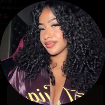 Ayatanjali4L's profile picture