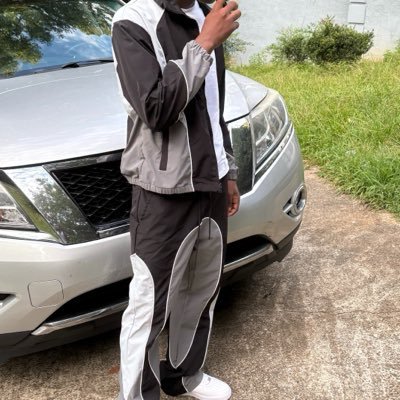 Dee's profile picture