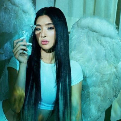 juli's profile picture