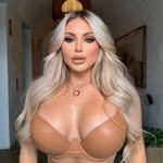 Kayley Gunner's profile picture