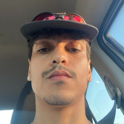 LARANJA's profile picture