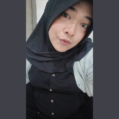 Nadia Dwi's profile picture