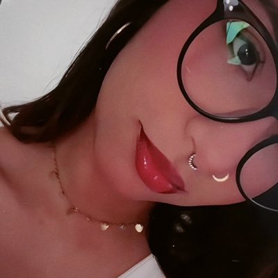 𝓐stro𝓕lori ✴︎ 𝓒artomante's profile picture