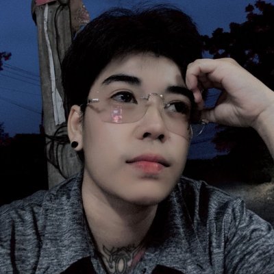 🙂↕️'s profile picture