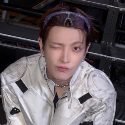 rae 🦇's profile picture