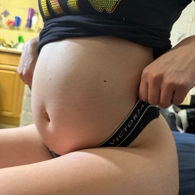 Angiestuffing's profile picture