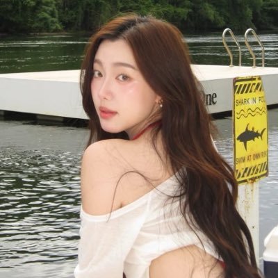หนาวริ's profile picture