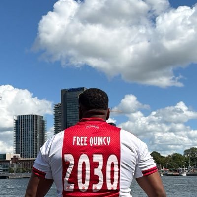 Skaffa Neres's profile picture