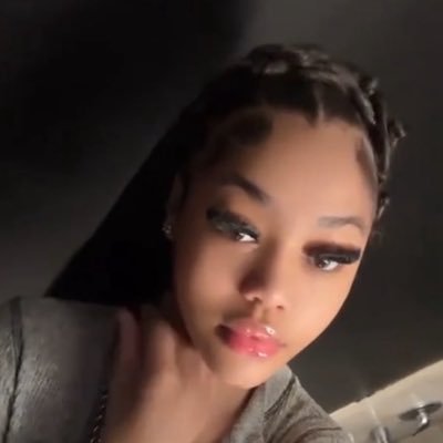 ThatNaughtyGirl's profile picture