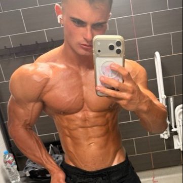 Jason 👑's profile picture