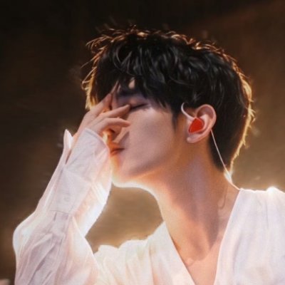 naayizhan's profile picture