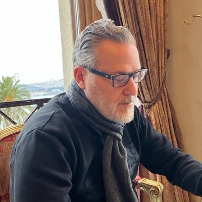 UslularSadk's profile picture