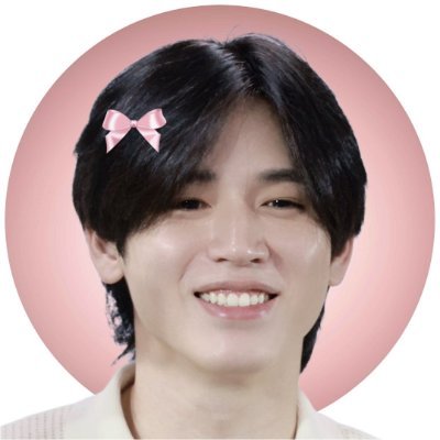 Dimple ~ 🐶✈️'s profile picture
