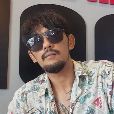 kmshopza's profile picture