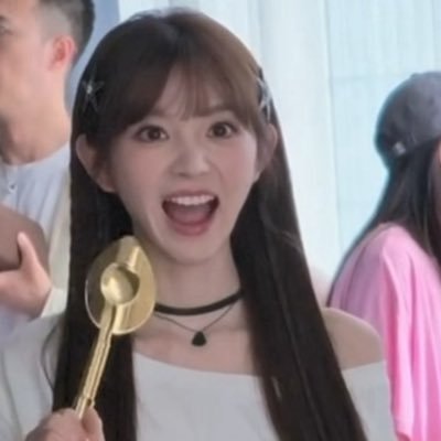 비's profile picture