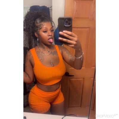 damnjanaya's profile picture