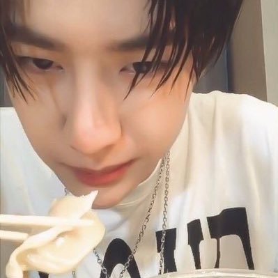 zaiinzam's profile picture