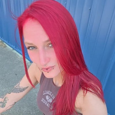 Chrissy143co's profile picture