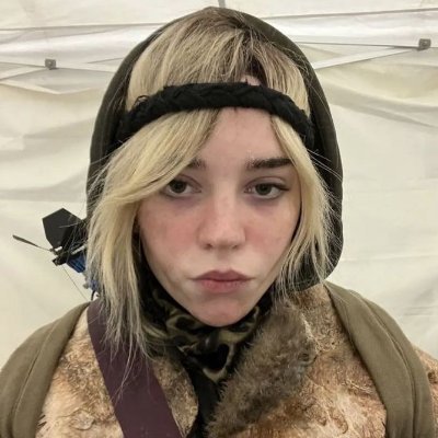 zu !! ★'s profile picture