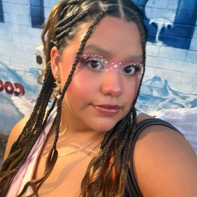 zoezoe's profile picture