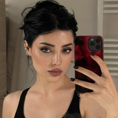 honymoon8009's profile picture