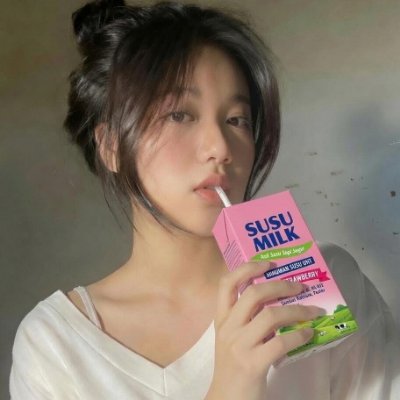 SheMilk's profile picture