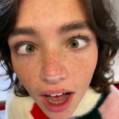mochi 🧩's profile picture