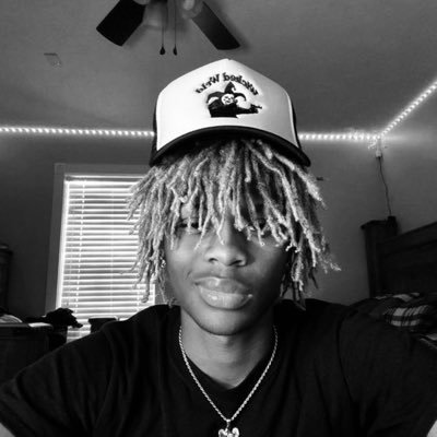 kobeluvstocum's profile picture