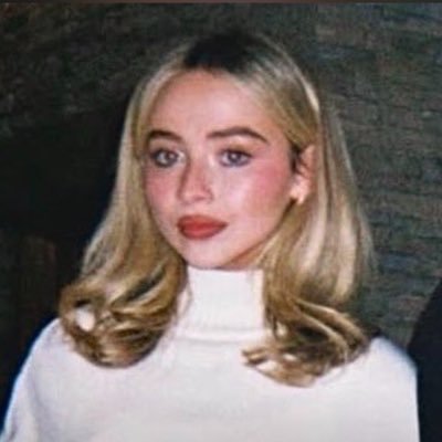 ✰'s profile picture