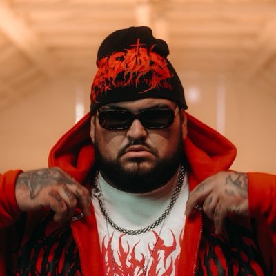 taylorsuffers's profile picture