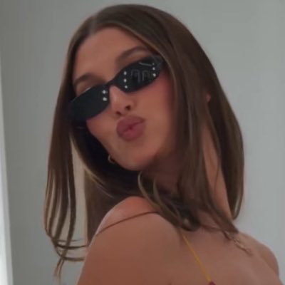 mari's profile picture