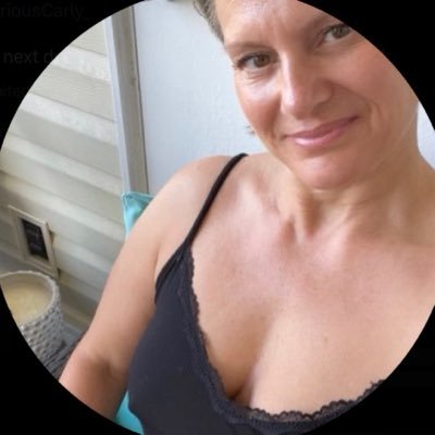 Curious carly's profile picture