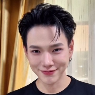 ออปอ | 𝐀𝐏𝐏𝐋𝐄🍎's profile picture