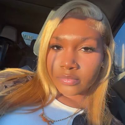 naee ⁷ is seeing bts next month's profile picture